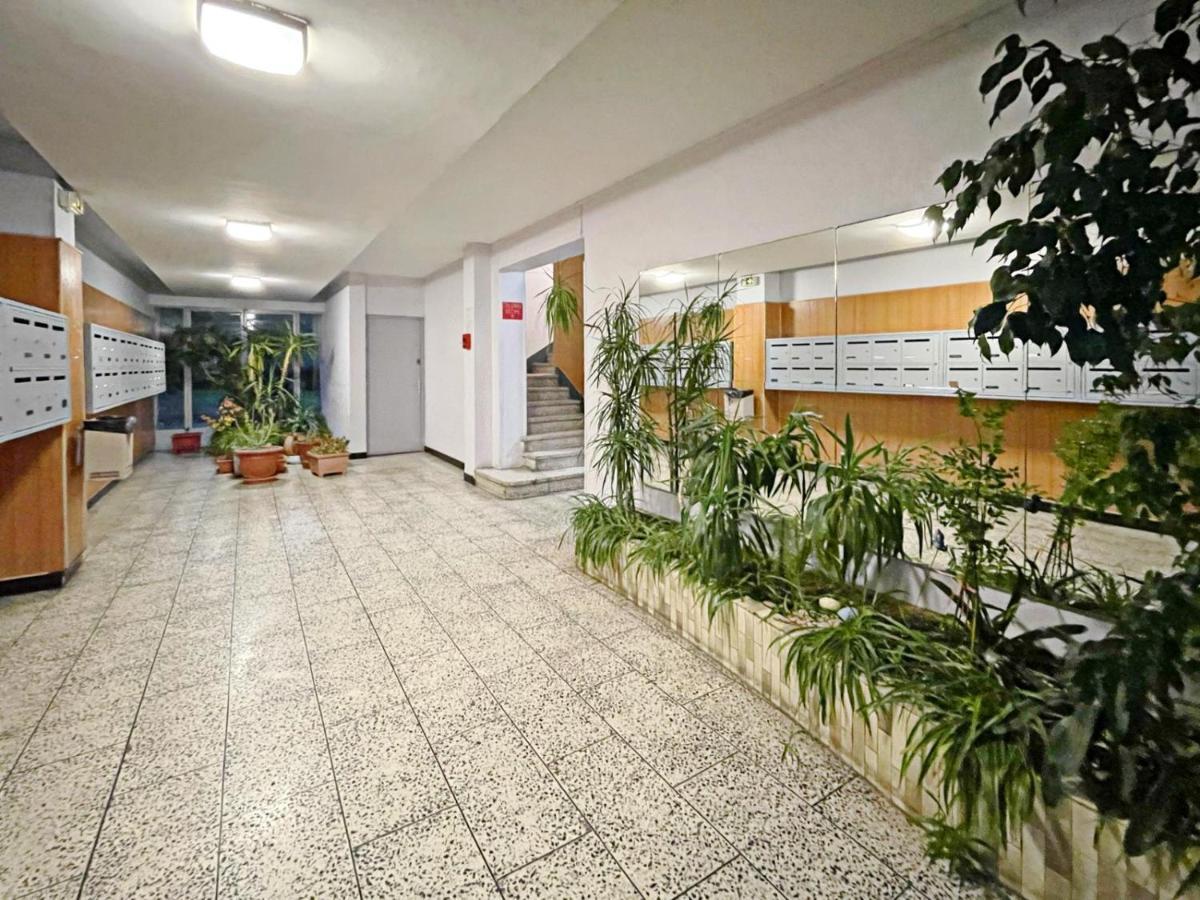 T2 LE BIEN ETRE MARSEILLE 9ème-wifi-netflix-Métro-Parking-Plage Exterior foto